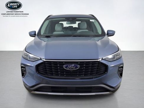 Used 2024 Ford Escape Platinum w/ Class II Trailer Tow Package image 8