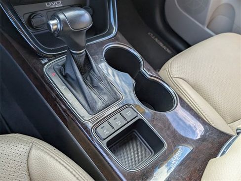 Used 2015 Kia Sorento EX image 25