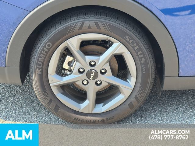 Used 2025 Kia K4 FWD image 20