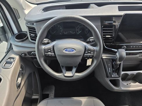 Used 2025 Ford Transit 350 XLT image 20