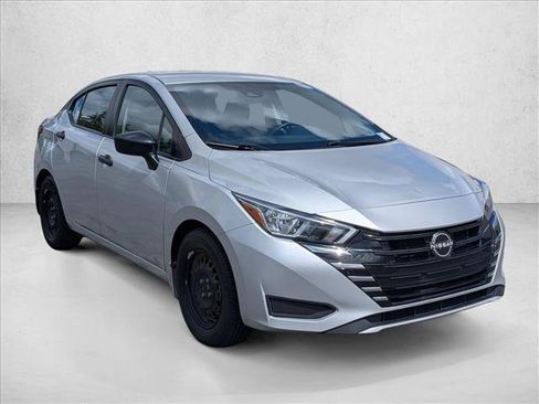 Used 2023 Nissan Versa S w/ Trunk Package FWD image 3