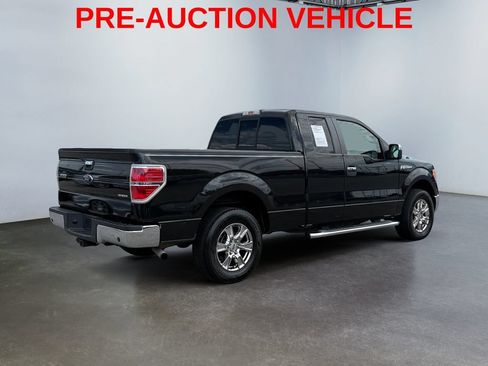 Used 2013 Ford F150 XLT w/ XLT Convenience Pkg RWD image 3