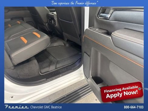 Used 2024 GMC Sierra 2500 AT4 w/ AT4 Premium Plus Package AWD/4WD image 19