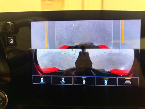 Used 2023 Chevrolet Corvette Stingray image 23