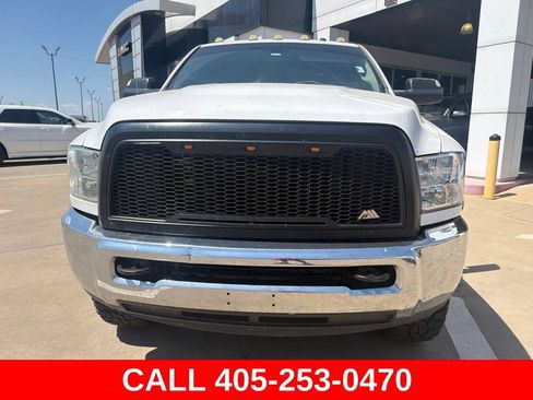 Used 2016 RAM 2500 Tradesman w/ Chrome Appearance Group AWD/4WD image 8
