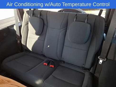 Used 2020 Jeep Wrangler Sport image 12