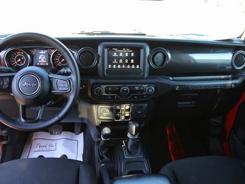 Used 2022 Jeep Wrangler Unlimited Sport image 34