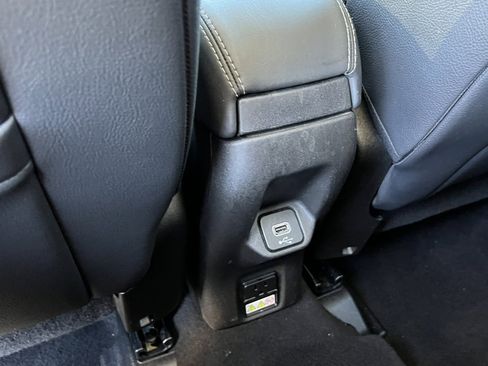 Used 2022 Jeep Renegade Limited w/ Sun, Sound & Wheels Group image 30