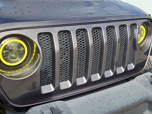 Used 2020 Jeep Wrangler Unlimited Sport image 4