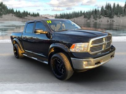 Used 2017 RAM 1500 Classic SLT w/ SLT Plus D←cor Group