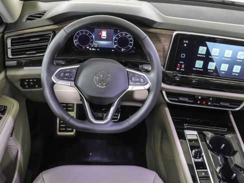 New 2026 Volkswagen Atlas SEL Premium R-Line image 38