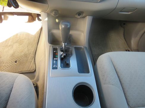 Used 2006 Toyota Tacoma PreRunner image 14