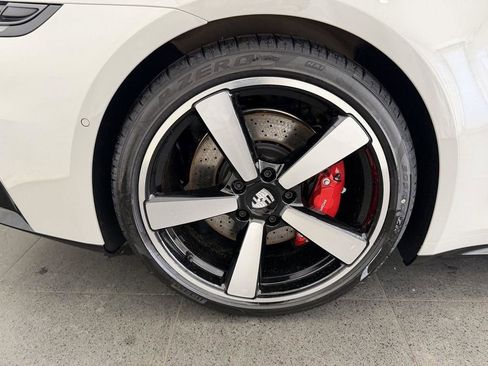 New 2026 Porsche 911 Carrera 4S image 12