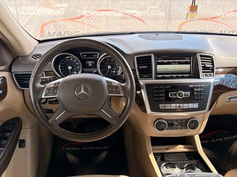 Used 2016 Mercedes-Benz GL 450 4MATIC image 36