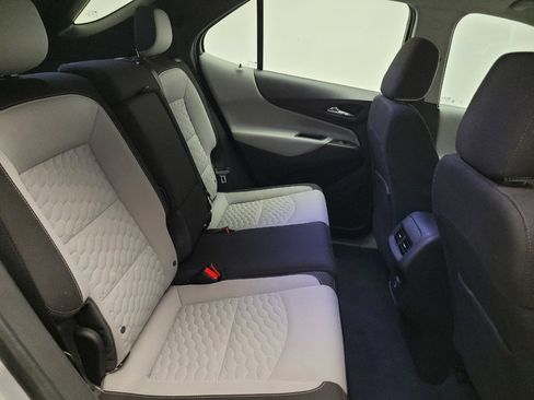 Used 2019 Chevrolet Equinox LS FWD image 19