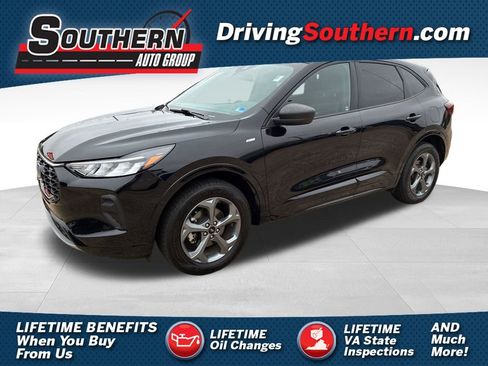 Used 2024 Ford Escape ST-Line AWD/4WD image 1