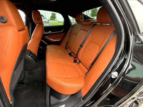 Used 2024 Jaguar XF R-Dynamic SE AWD/4WD image 20