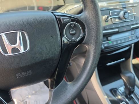 Used 2016 Honda Accord LX image 17