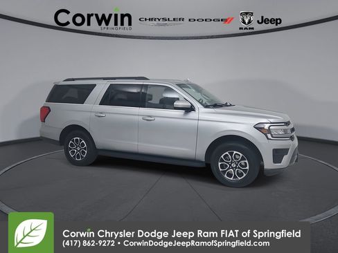 Used 2024 Ford Expedition Max XLT image 1