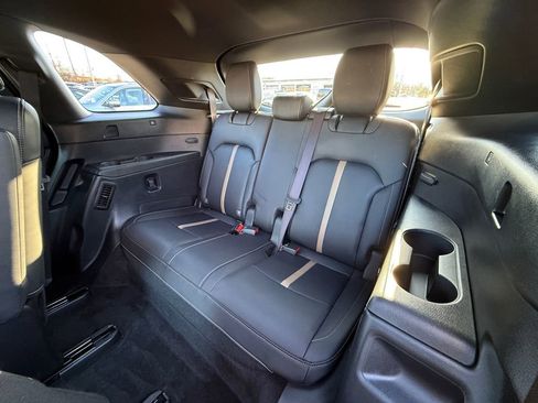 Used 2024 MAZDA CX-90 Plug-In Hybrid w/ Premium Plus image 26