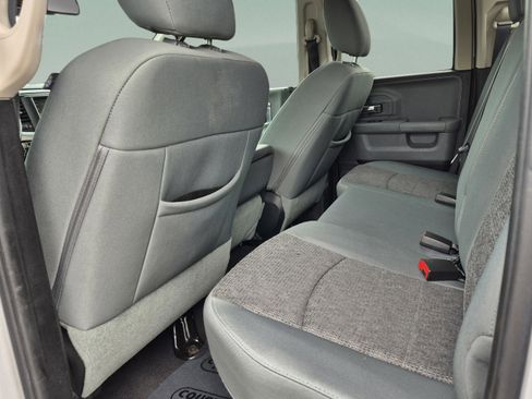 Used 2016 RAM 1500 Big Horn AWD/4WD image 14