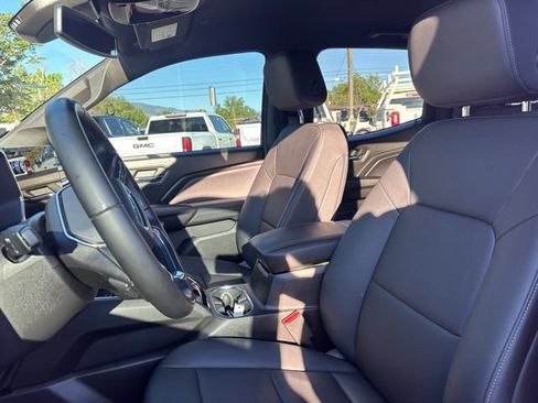 Used 2025 GMC Canyon Elevation w/ Convenience Package AWD/4WD image 12