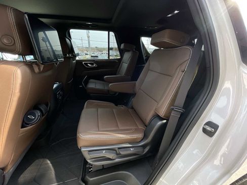 Certified 2024 Chevrolet Tahoe High Country w/ Premium Package 2 image 25