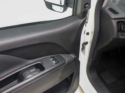 Used 2020 RAM ProMaster City Tradesman FWD image 18