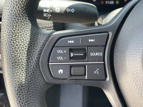 Certified 2024 Honda HR-V LX image 4