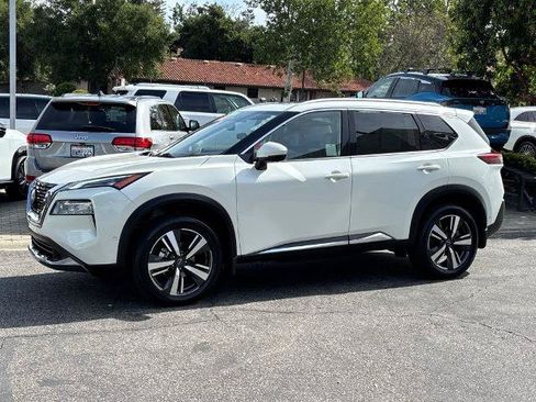 Certified 2023 Nissan Rogue SL w/ SL Premium Package AWD/4WD image 10