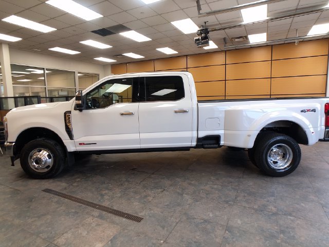 New 2027 Ford F350 Lariat w/ Lariat Ultimate Package AWD/4WD image 4