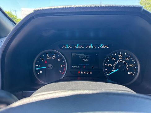 Used 2020 Ford F150 XLT w/ Equipment Group 302A Luxury AWD/4WD image 18