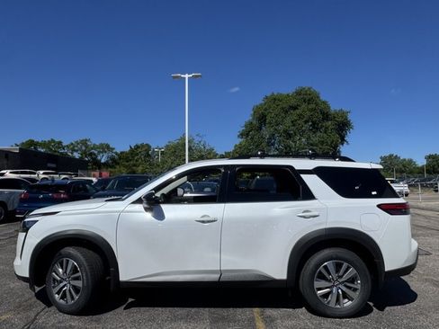 New 2026 Nissan Pathfinder SL AWD/4WD image 23