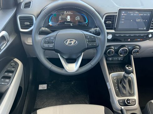 New 2026 Hyundai Venue SEL image 14