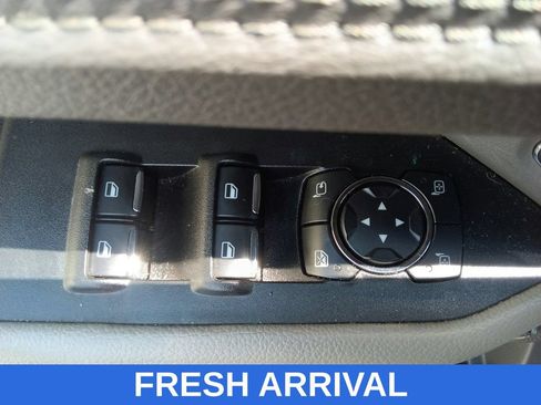 Used 2021 Ford Expedition Limited AWD/4WD image 18