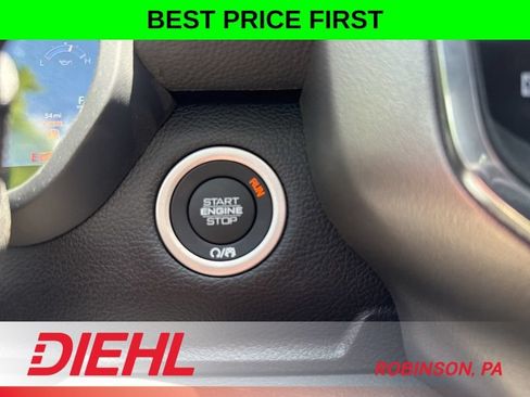 New 2026 RAM 2500 Laramie w/ Night Edition AWD/4WD image 32
