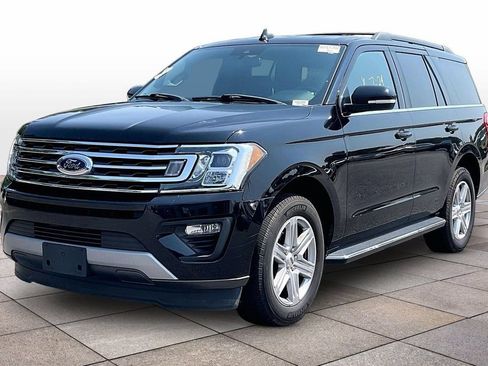 Used 2020 Ford Expedition XLT w/ Equipment Group 202A RWD image 12