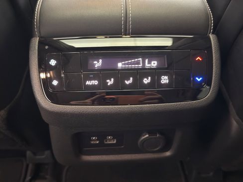 Used 2023 INFINITI QX60 Luxe w/ Vision Package image 31