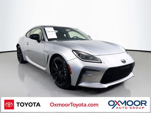 Certified 2024 Toyota GR86 Premium image 1