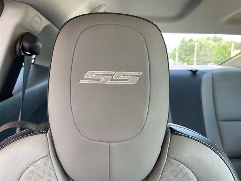 Used 2010 Chevrolet Camaro SS w/ RS Package RWD image 39