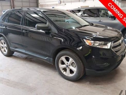 Used 2018 Ford Edge SE FWD image 1