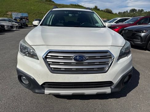 Used 2017 Subaru Outback 2.5i Limited AWD/4WD image 5