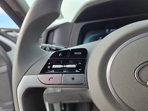 New 2026 Hyundai Elantra Hybrid FWD image 19