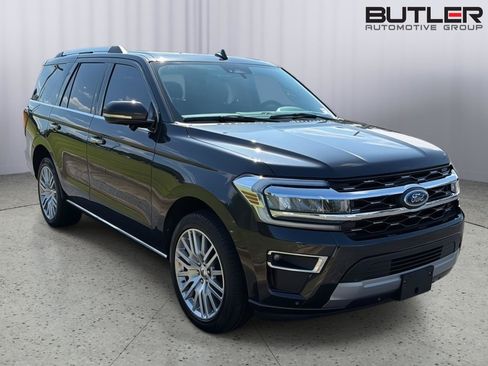 Used 2024 Ford Expedition Limited RWD image 8