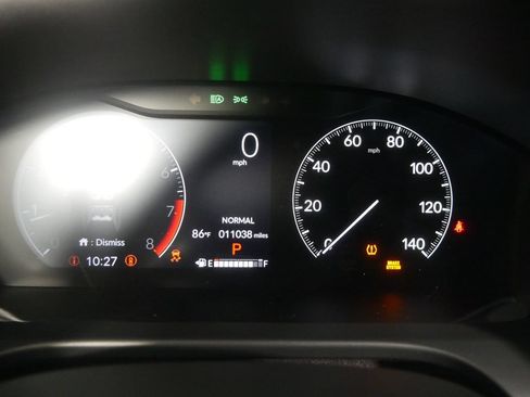 Used 2024 Honda HR-V LX image 15
