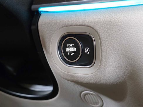 Used 2022 Mercedes-Benz GLE 350 4MATIC image 35