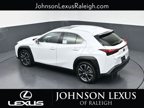 New 2026 Lexus UX 300h FWD image 25