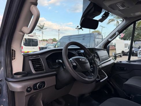 Used 2020 Ford Transit 250 148 High Roof Extended RWD image 12