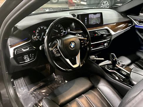Used 2019 BMW 540i xDrive w/ Convenience Package image 18