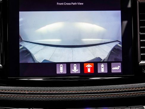 Used 2022 Chrysler Pacifica Pinnacle image 35